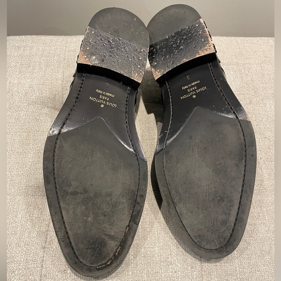 LOUIS VUITTON | Men’s Dress Shoes - Picture 4 of 7